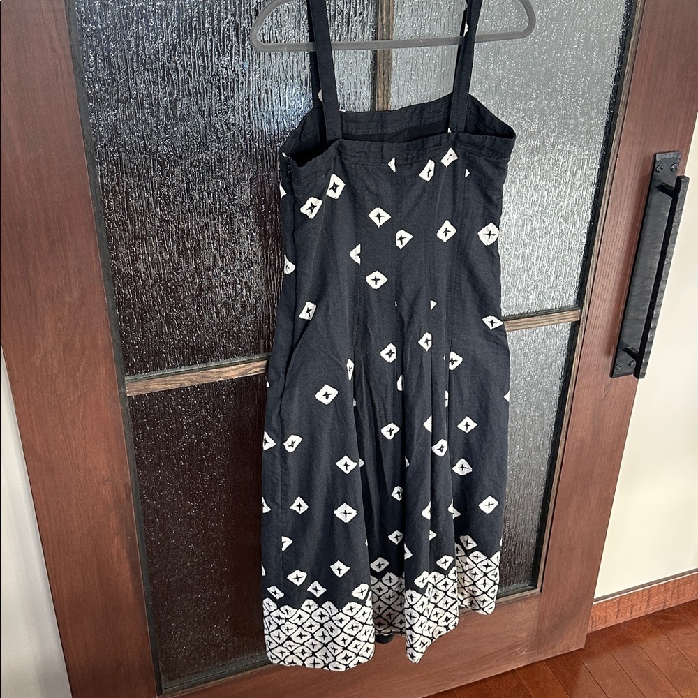 Marie Oliver Geometric Dixon Dress size 10. - Picture 10 of 10